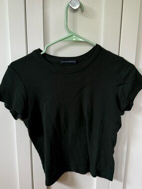 Brandy Melville Dark Green Short Sleeve Crew Tee